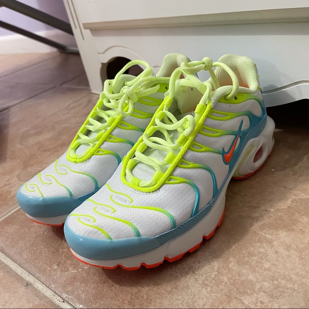 nike air max plus